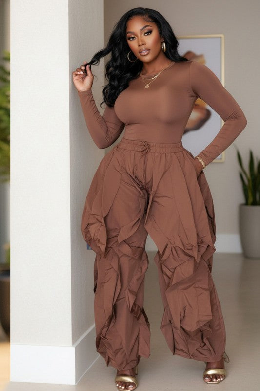 Statement Cargo Set