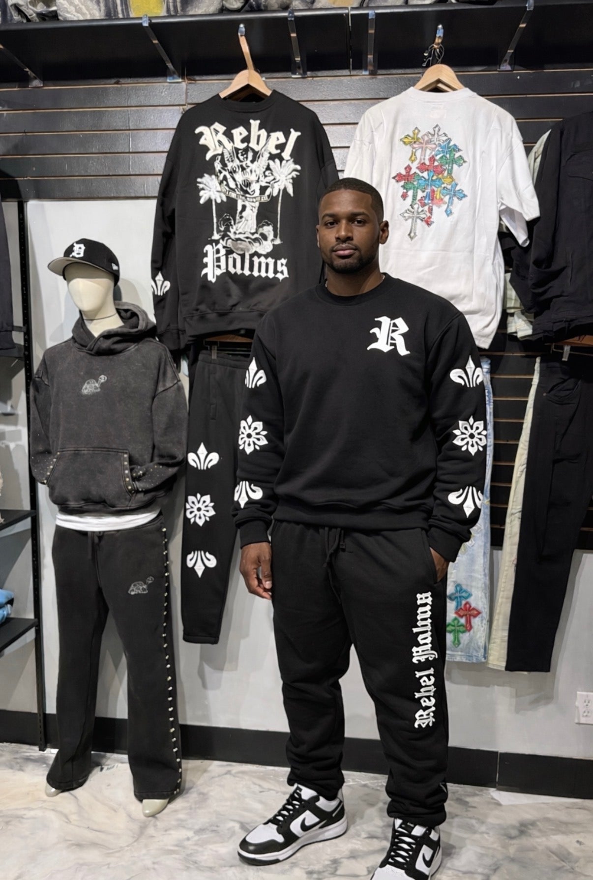 Rebel Palms Set